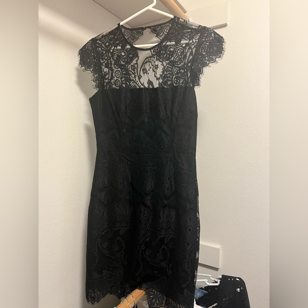 Bb Dakota black lace dress - Size 4